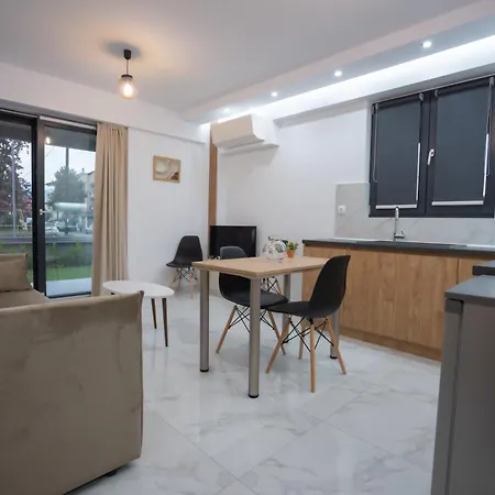 Project Georgiadi #2 - Modern In Peaceful Neighborhood - 15 Mins From Loutra Pozar