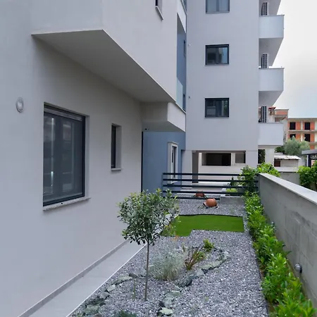 Project Georgiadi #2 - Modern In Peaceful Neighborhood - 15 Mins From Loutra Pozar Apartment